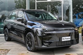 2025  Leapmotor C10 REEV Ultra Hybrid Style Wagon (Metallic Black) New Car Thumbnail